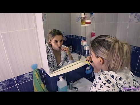❤️ Mae darnia gyda ifanc mewn pyjamas yn dod i ben cum llafar yn ass - letty du ❌ Porno atom ni cy.eviewporn.ru ️❤